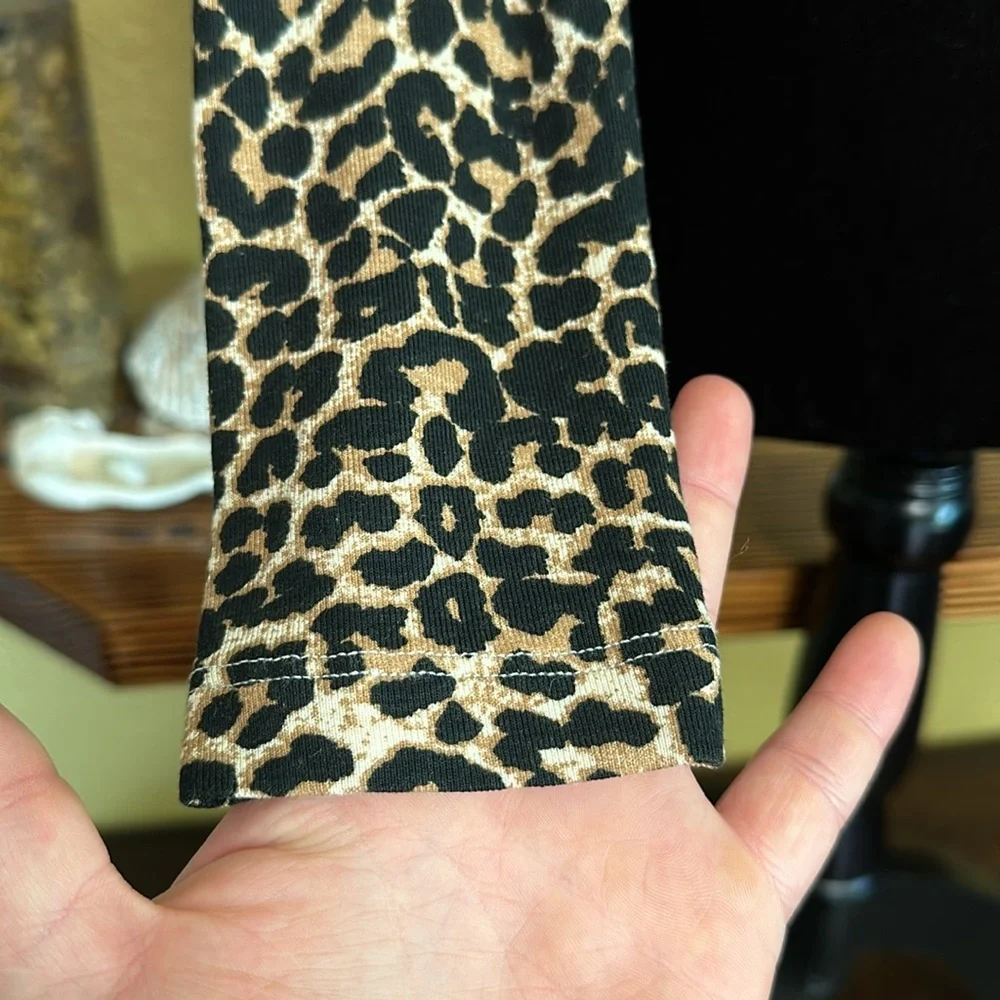 Zara Animal Print Turtle Neck Longsleeve Crop Top - Picture 2 of 7